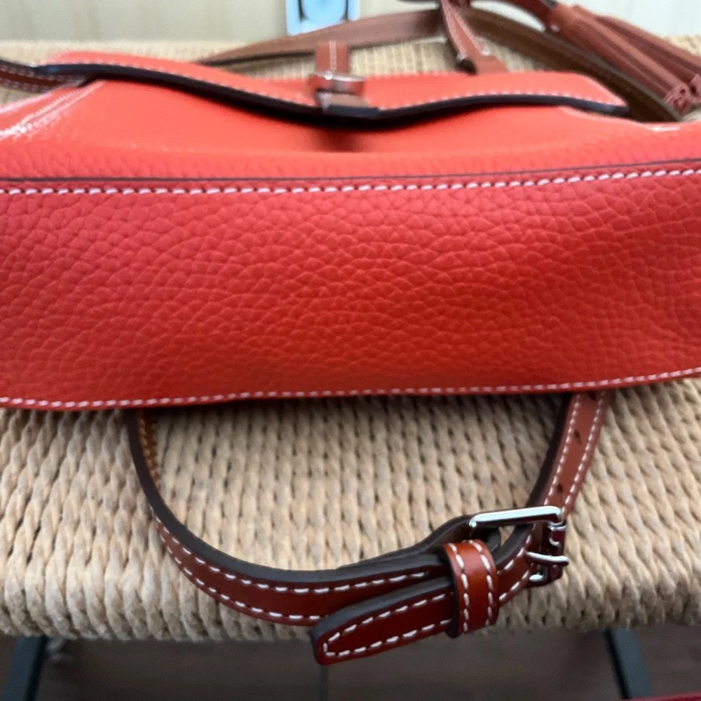 Dooney and bourke orange crossbody bag - Picture 2 of 5
